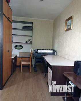 3-к квартира, вторичка, 54м2, 3/4 этаж