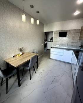 2-к квартира, вторичка, 56м2, 5/8 этаж