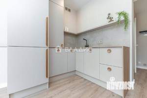 1-к квартира, вторичка, 42м2, 1/7 этаж