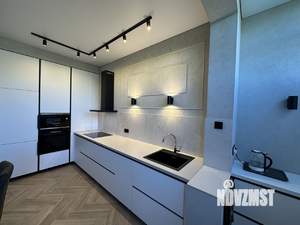 2-к квартира, вторичка, 92м2, 2/4 этаж