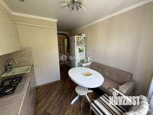 2-к квартира, вторичка, 63м2, 1/6 этаж