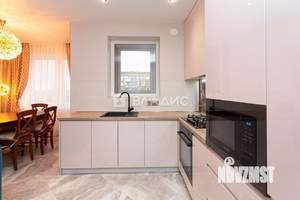 3-к квартира, вторичка, 98м2, 8/10 этаж
