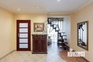 3-к квартира, вторичка, 103м2, 6/7 этаж