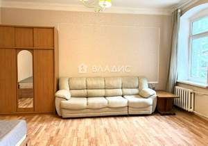 1-к квартира, вторичка, 44м2, 1/4 этаж