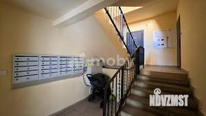 2-к квартира, вторичка, 65м2, 1/6 этаж