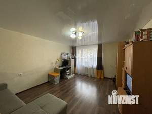 2-к квартира, вторичка, 52м2, 1/4 этаж