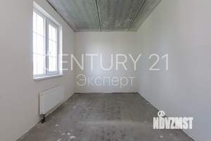 2-к квартира, вторичка, 54м2, 3/3 этаж
