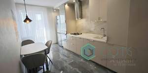 2-к квартира, вторичка, 70м2, 8/9 этаж