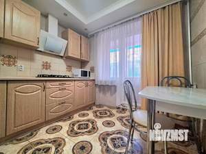 3-к квартира, вторичка, 64м2, 1/5 этаж