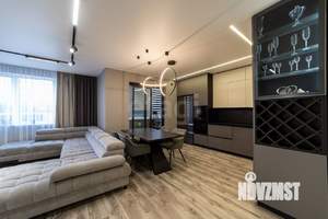 3-к квартира, вторичка, 94м2, 1/13 этаж