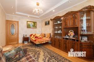 1-к квартира, вторичка, 42м2, 9/9 этаж