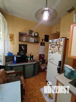 2-к квартира, вторичка, 53м2, 1/3 этаж
