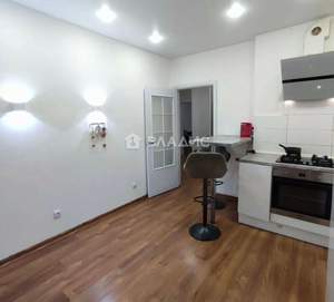 2-к квартира, вторичка, 63м2, 8/9 этаж