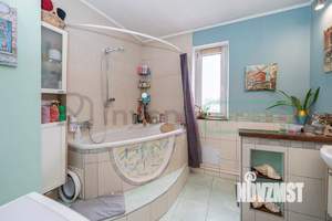 2-к квартира, вторичка, 70м2, 4/4 этаж