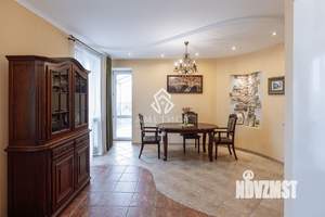 3-к квартира, вторичка, 103м2, 6/7 этаж