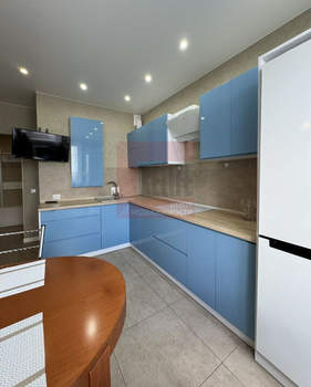 2-к квартира, вторичка, 62м2, 9/10 этаж