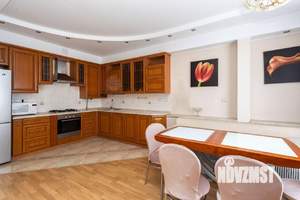 2-к квартира, вторичка, 74м2, 2/4 этаж