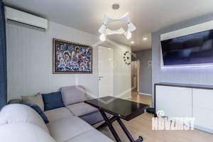 2-к квартира, вторичка, 64м2, 8/8 этаж