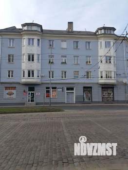 5-к квартира, вторичка, 106м2, 2/5 этаж