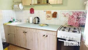 2-к квартира, вторичка, 54м2, 1/10 этаж