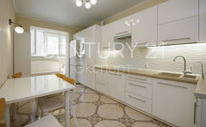 2-к квартира, вторичка, 70м2, 7/10 этаж