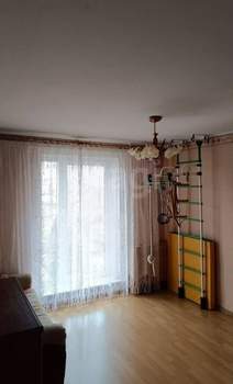 4-к квартира, вторичка, 101м2, 4/1 этаж