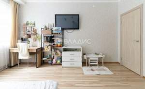 2-к квартира, вторичка, 62м2, 1/9 этаж
