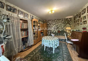 2-к квартира, вторичка, 52м2, 1/9 этаж