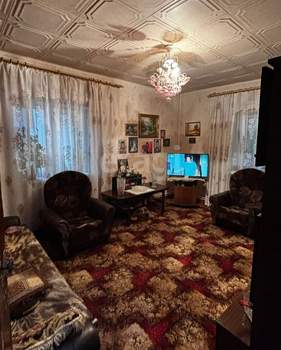 3-к квартира, вторичка, 60м2, 1/2 этаж