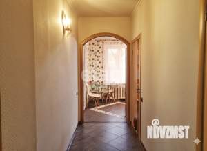 4-к квартира, вторичка, 102м2, 1/5 этаж