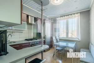 2-к квартира, вторичка, 60м2, 9/9 этаж