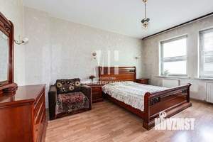 3-к квартира, вторичка, 90м2, 1/3 этаж