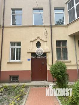 3-к квартира, вторичка, 97м2, 1/4 этаж