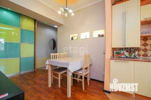 2-к квартира, вторичка, 68м2, 3/5 этаж