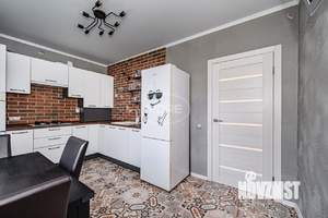 2-к квартира, вторичка, 59м2, 1/8 этаж