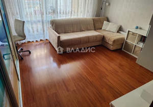 2-к квартира, вторичка, 57м2, 1/10 этаж