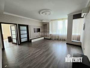 3-к квартира, вторичка, 97м2, 8/10 этаж