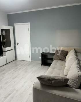 2-к квартира, вторичка, 63м2, 1/9 этаж