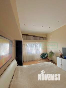 3-к квартира, вторичка, 106м2, 8/9 этаж