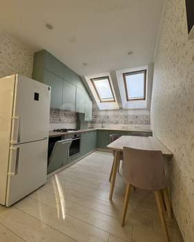 2-к квартира, вторичка, 71м2, 3/5 этаж