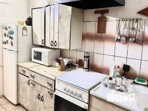 2-к квартира, вторичка, 37м2, 1/5 этаж