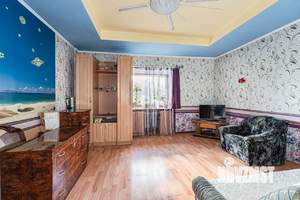 5-к квартира, вторичка, 105м2, 4/4 этаж