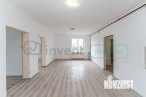 2-к квартира, вторичка, 84м2, 3/3 этаж