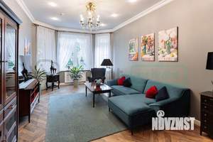 3-к квартира, вторичка, 113м2, 1/4 этаж