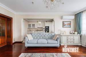 3-к квартира, вторичка, 102м2, 3/4 этаж