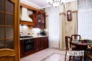 3-к квартира, вторичка, 125м2, 2/3 этаж