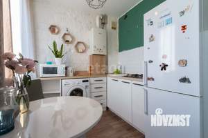 2-к квартира, вторичка, 38м2, 3/4 этаж