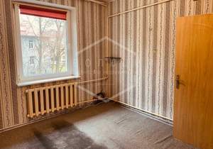 3-к квартира, вторичка, 63м2, 3/3 этаж