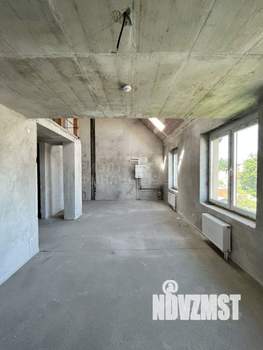 4-к квартира, вторичка, 148м2, 3/3 этаж