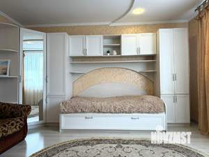 3-к квартира, вторичка, 81м2, 8/9 этаж